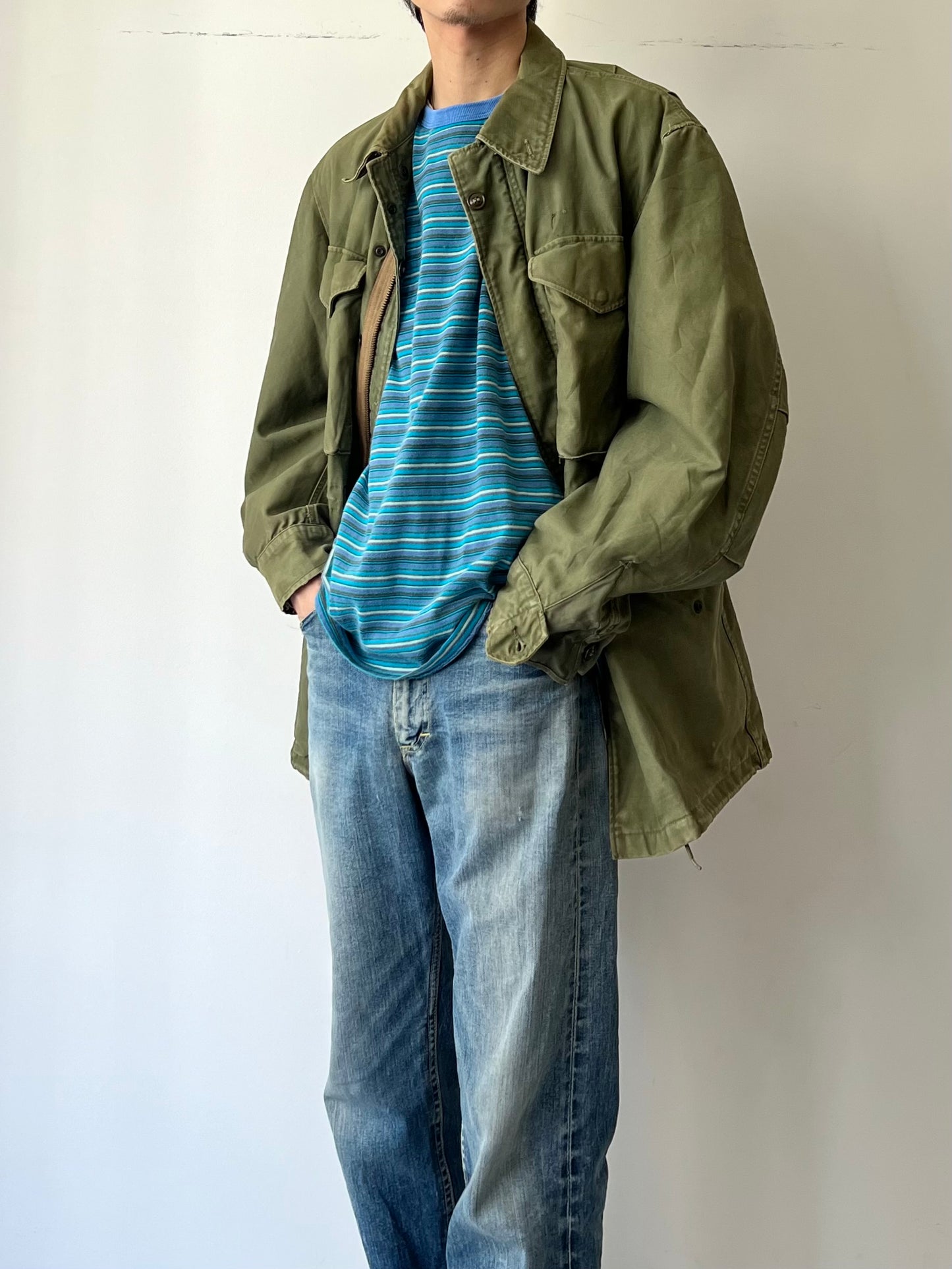80's Velva Sheen border t-shirt