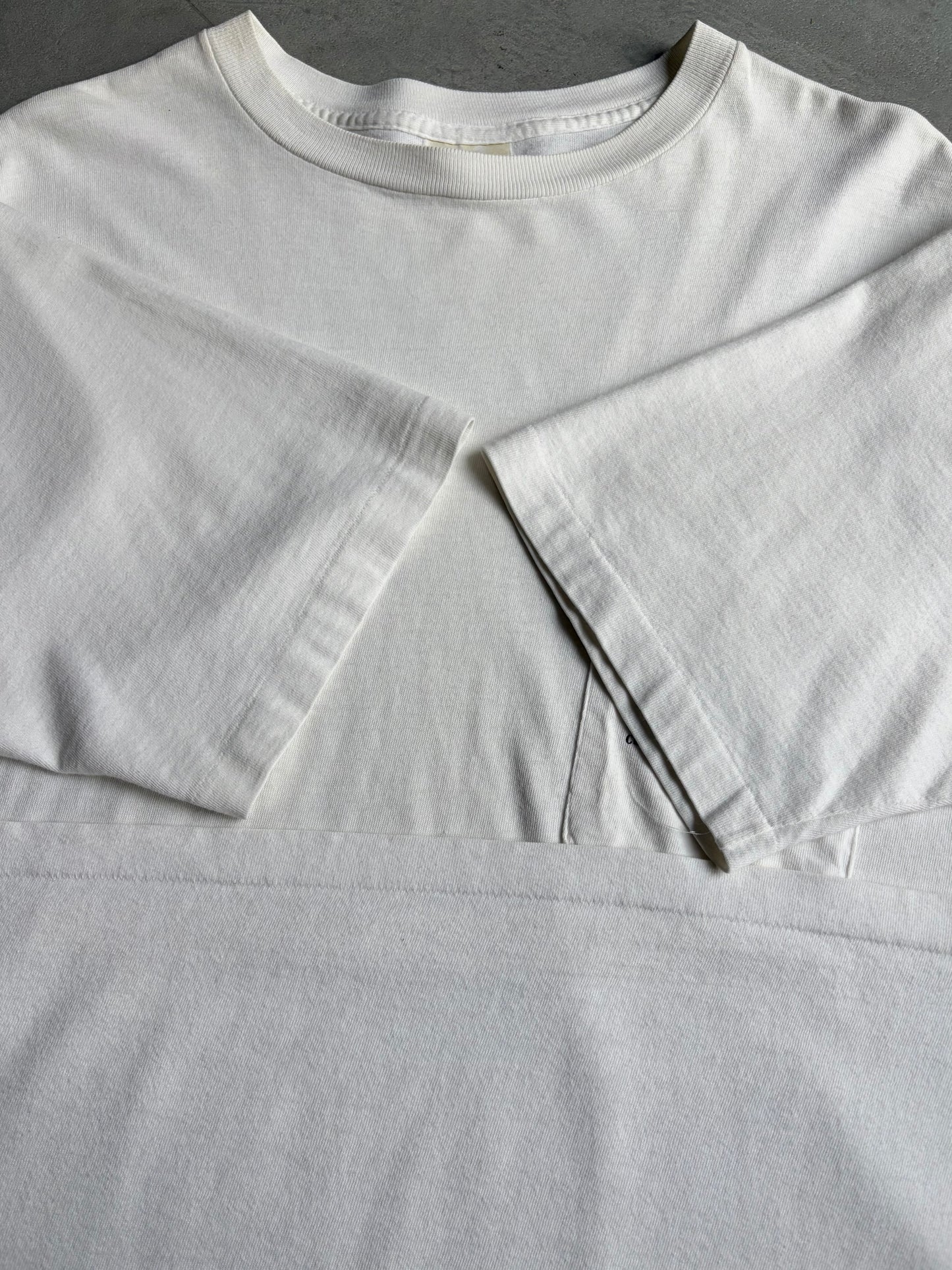 80's〜 BANANA REPUBLIC print t-shirt