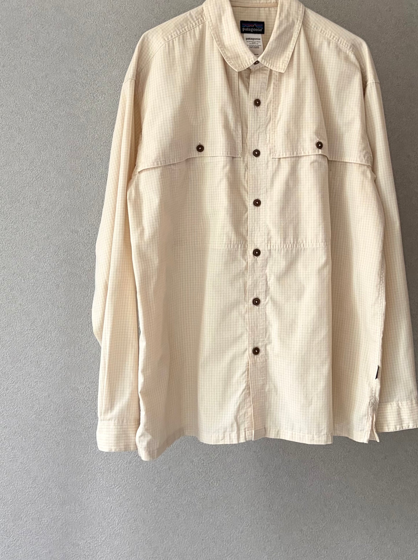 00's patagonia shirt
