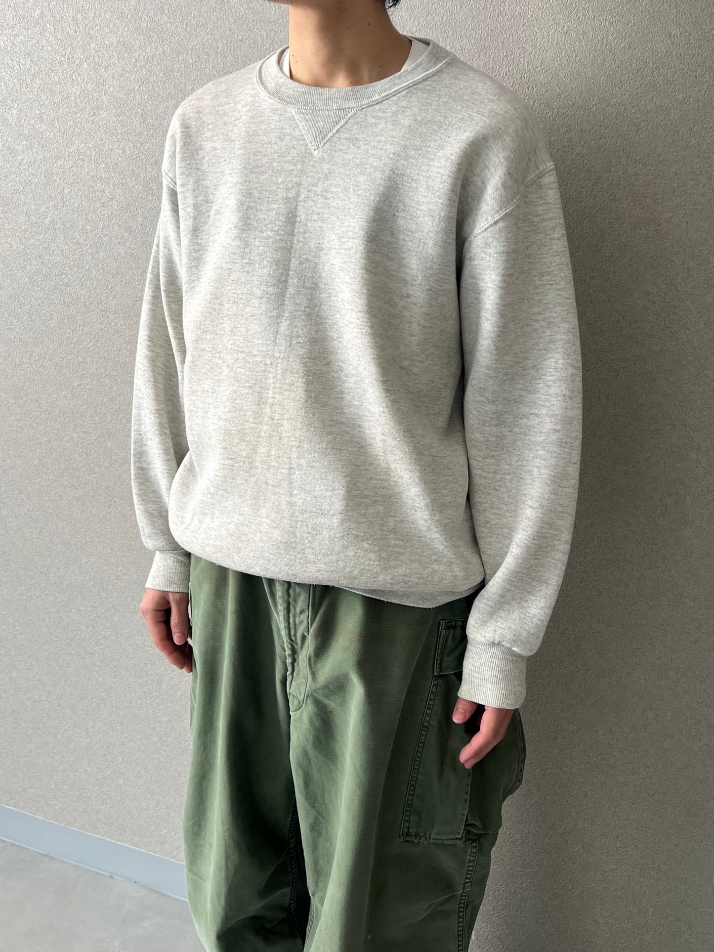 90's RUSSELL sweater "Made in USA"