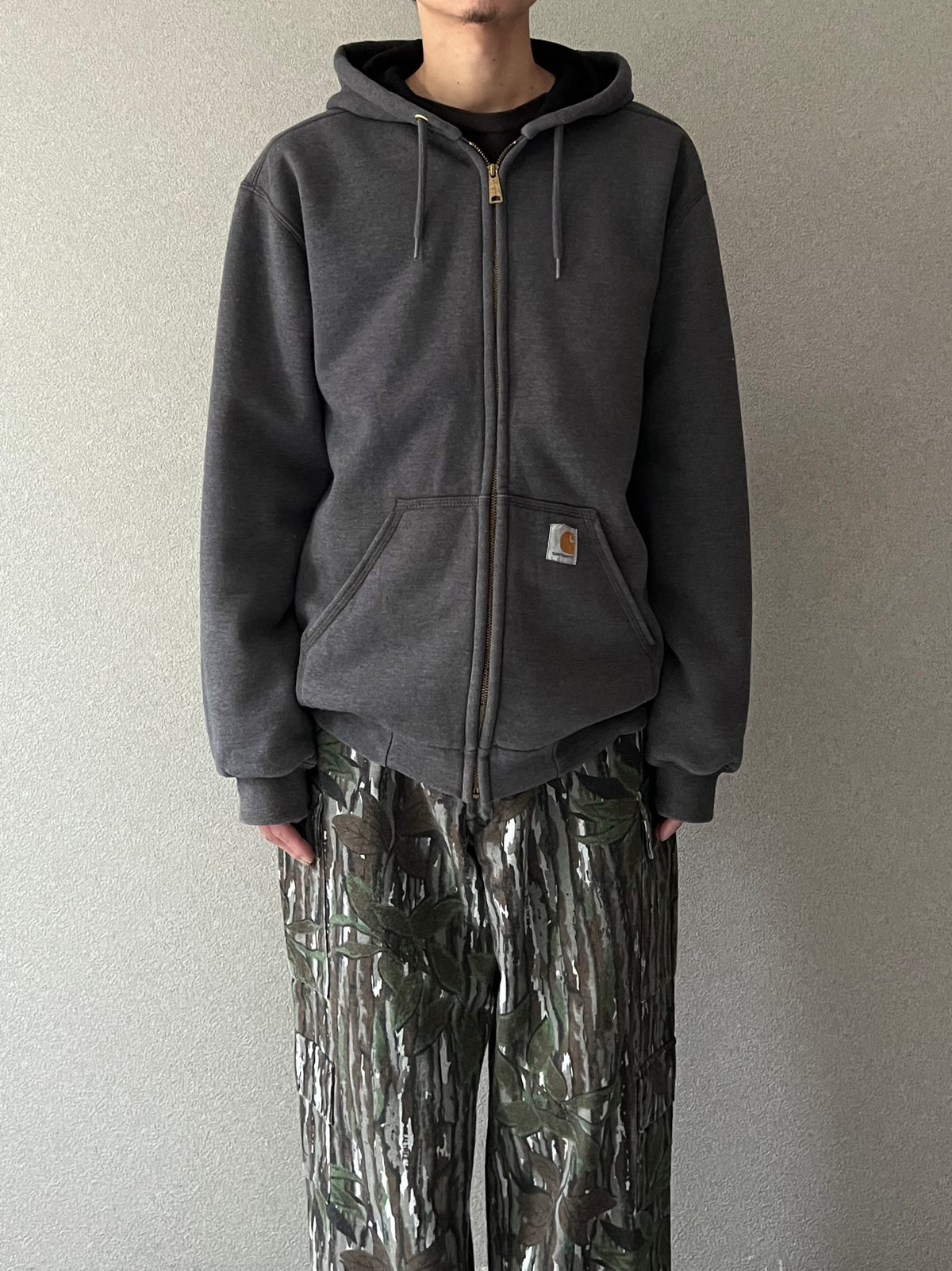 00's carhartt thermal lining zip up sweat hoodie