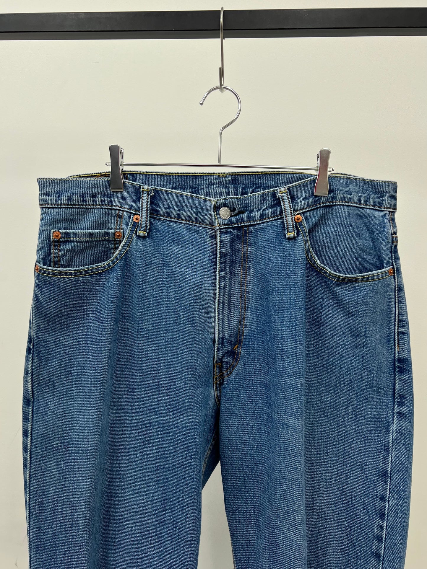 00's Levi's 550 denim pants