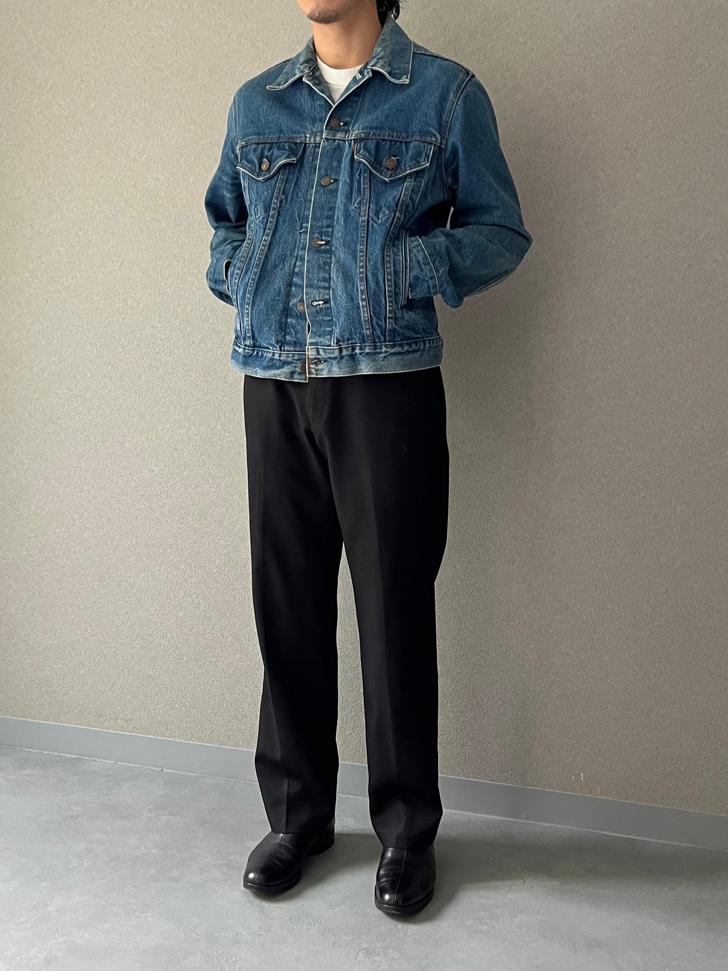 90's Levi's action slacks
