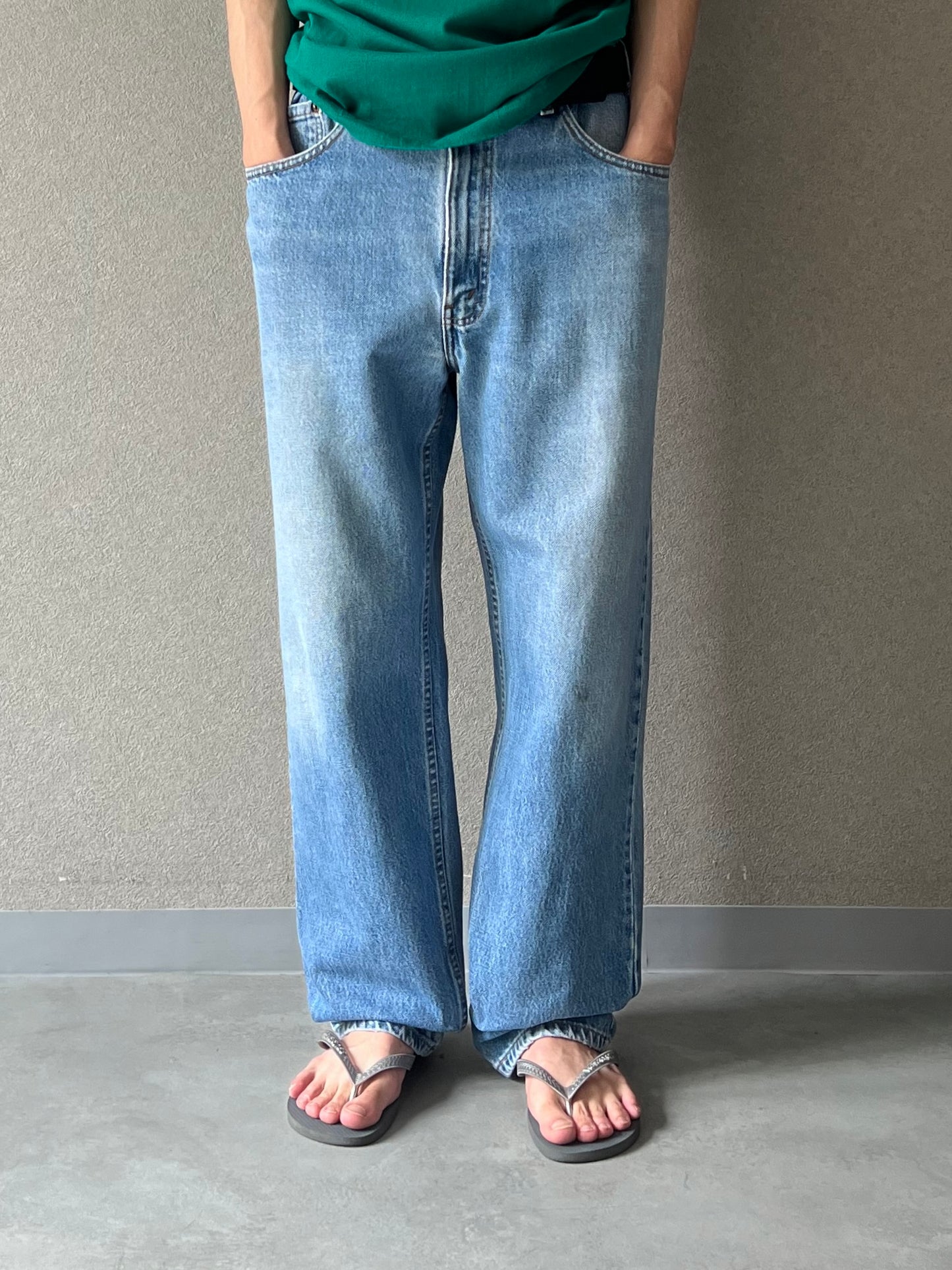 90's Levi's 550 denim pants "Made in CANADA"