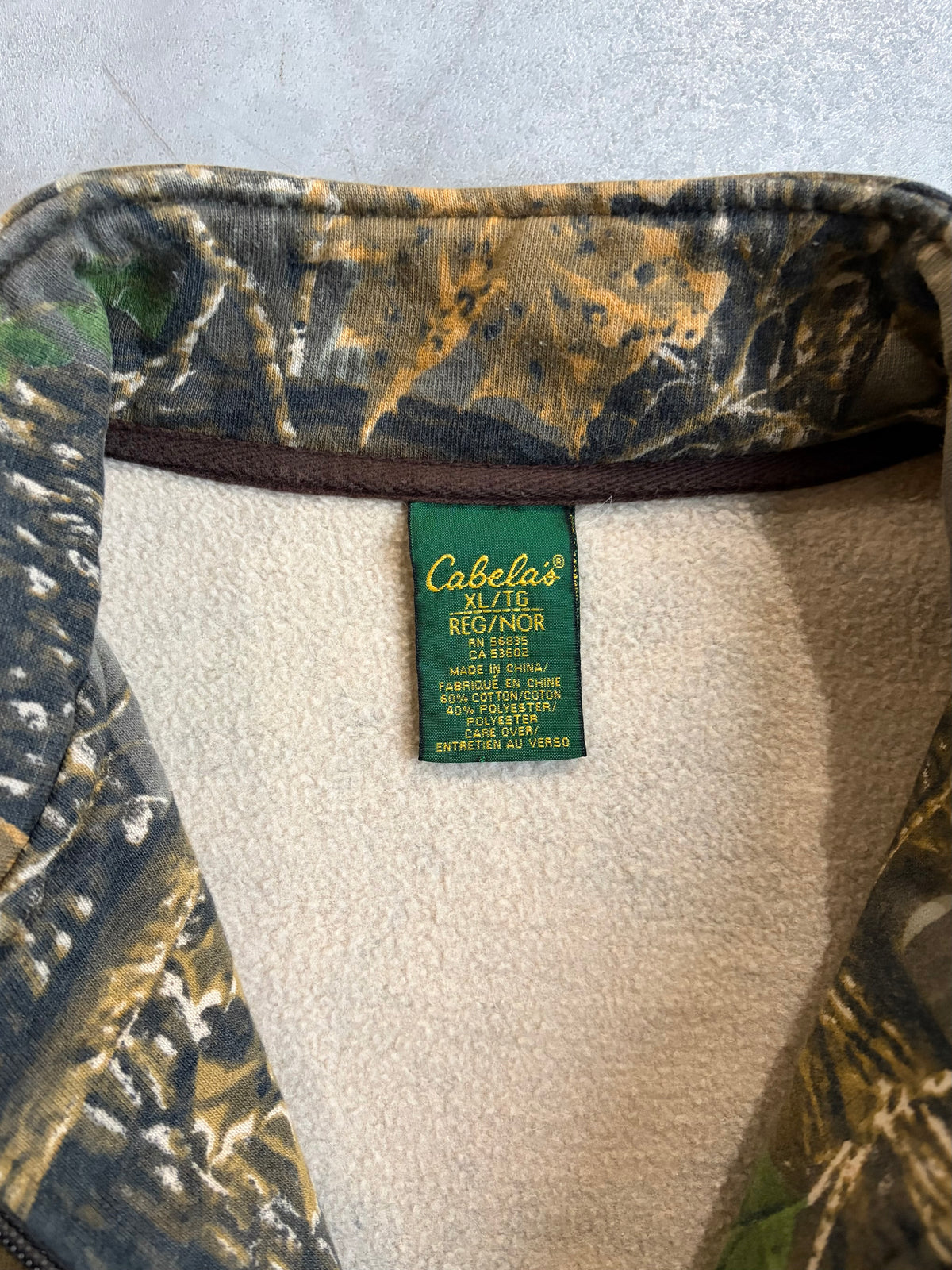 00's Cabela's half zip sweater