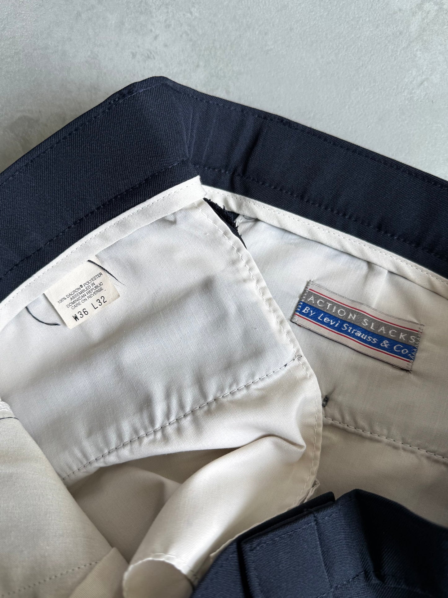 90's Levi's action slacks