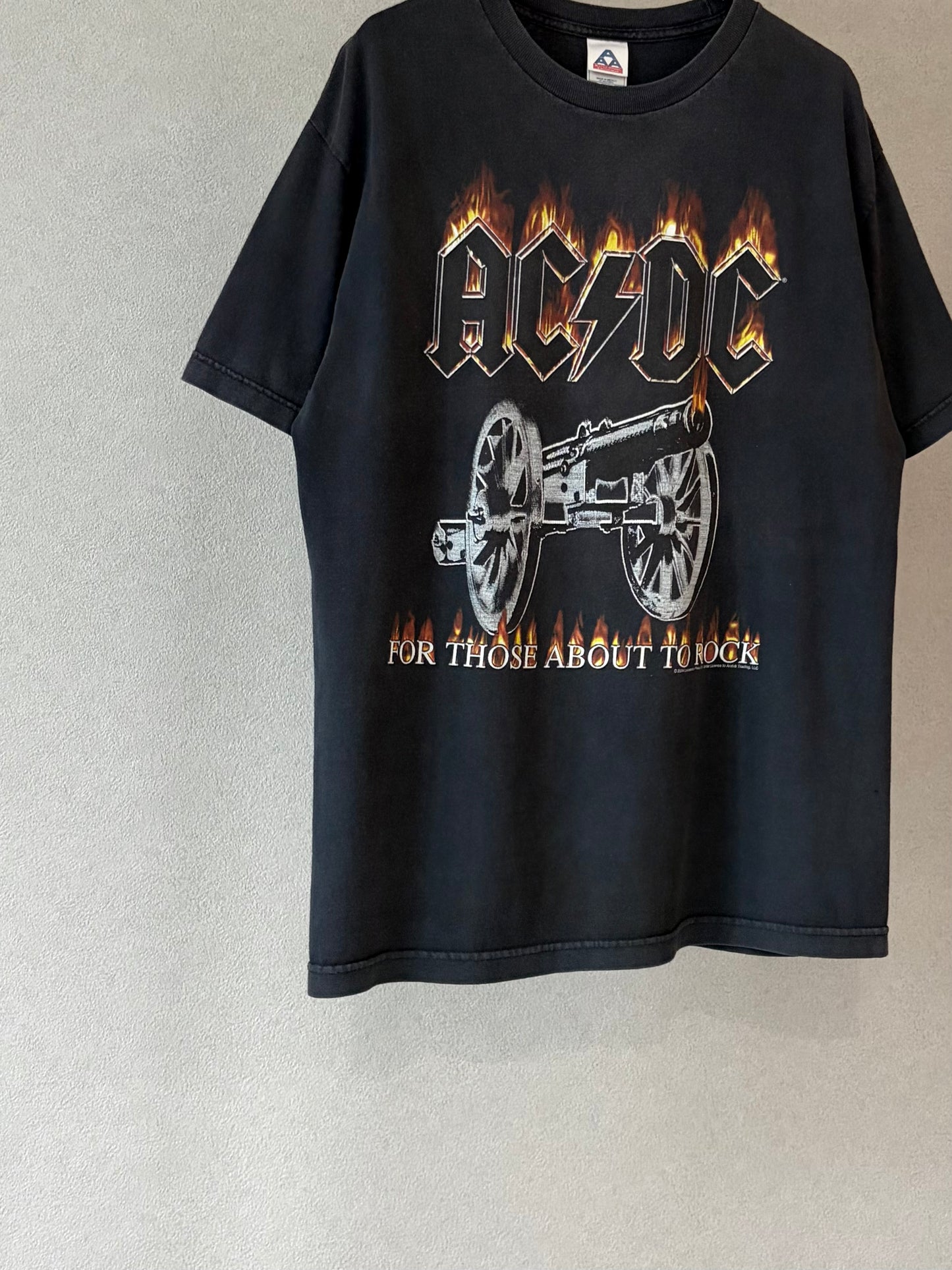 00's AC/DC music t-shirt