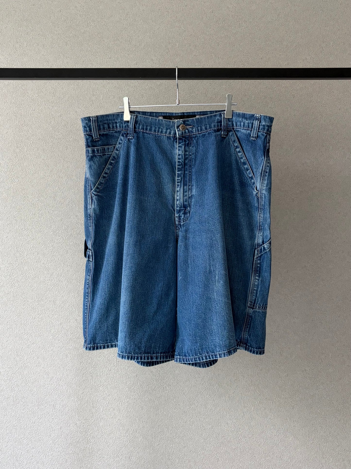 90's Levi's silverTab denim shorts