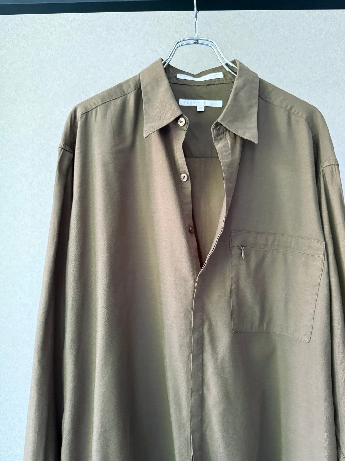 90's PERRY ELLIS rayon shirt