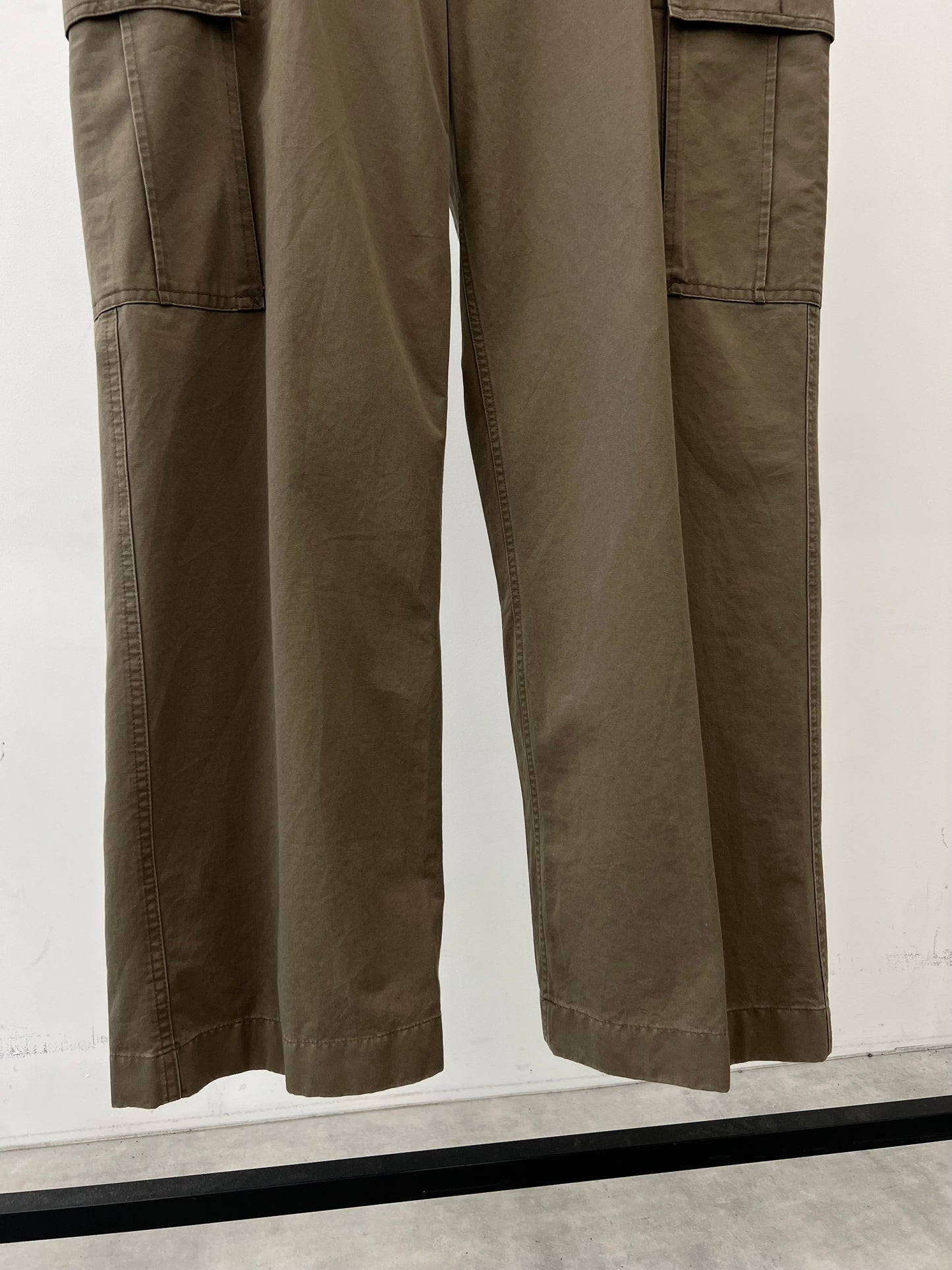 00's GAP cargo pants