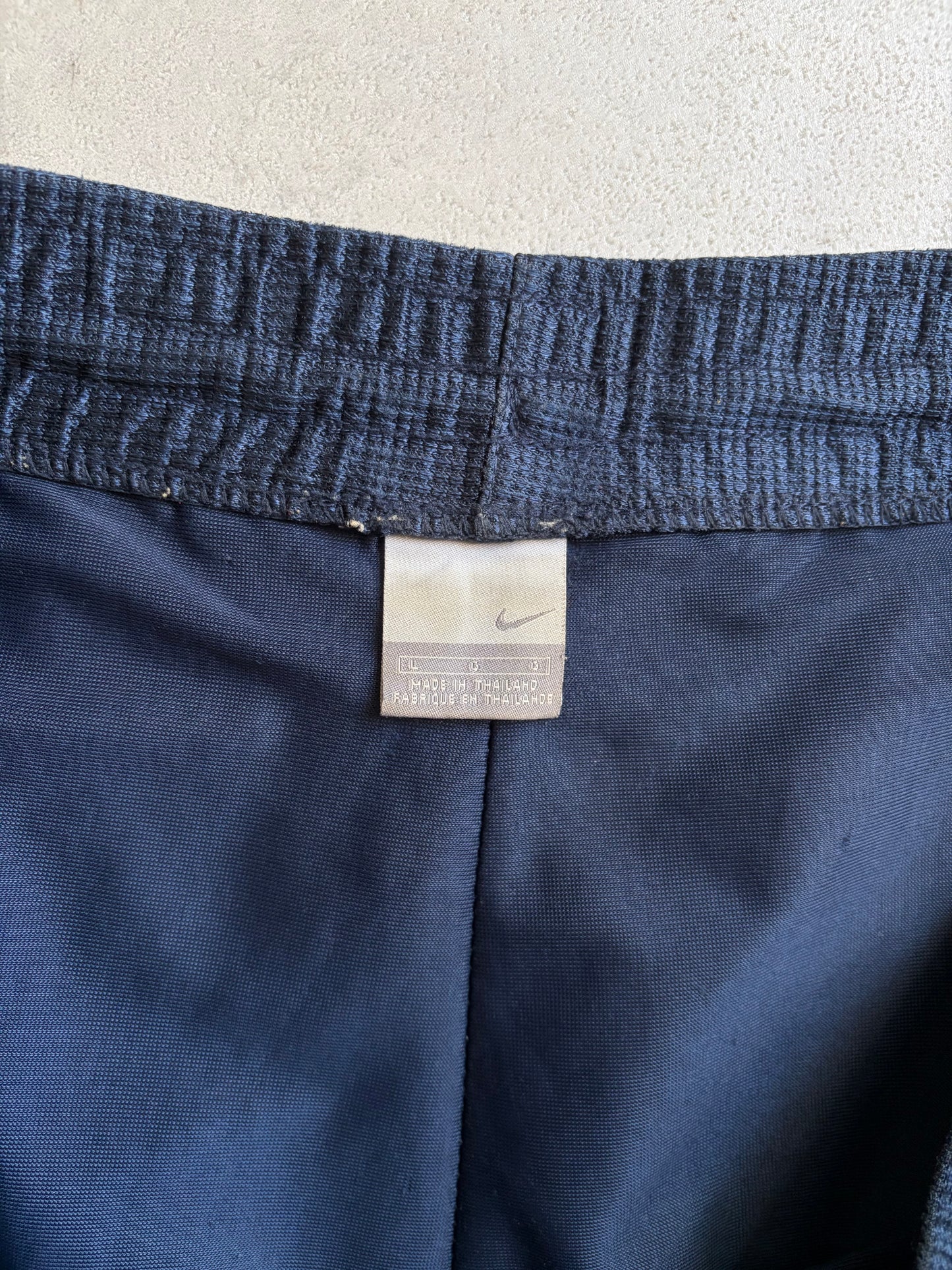 00's NIKE basketball shorts