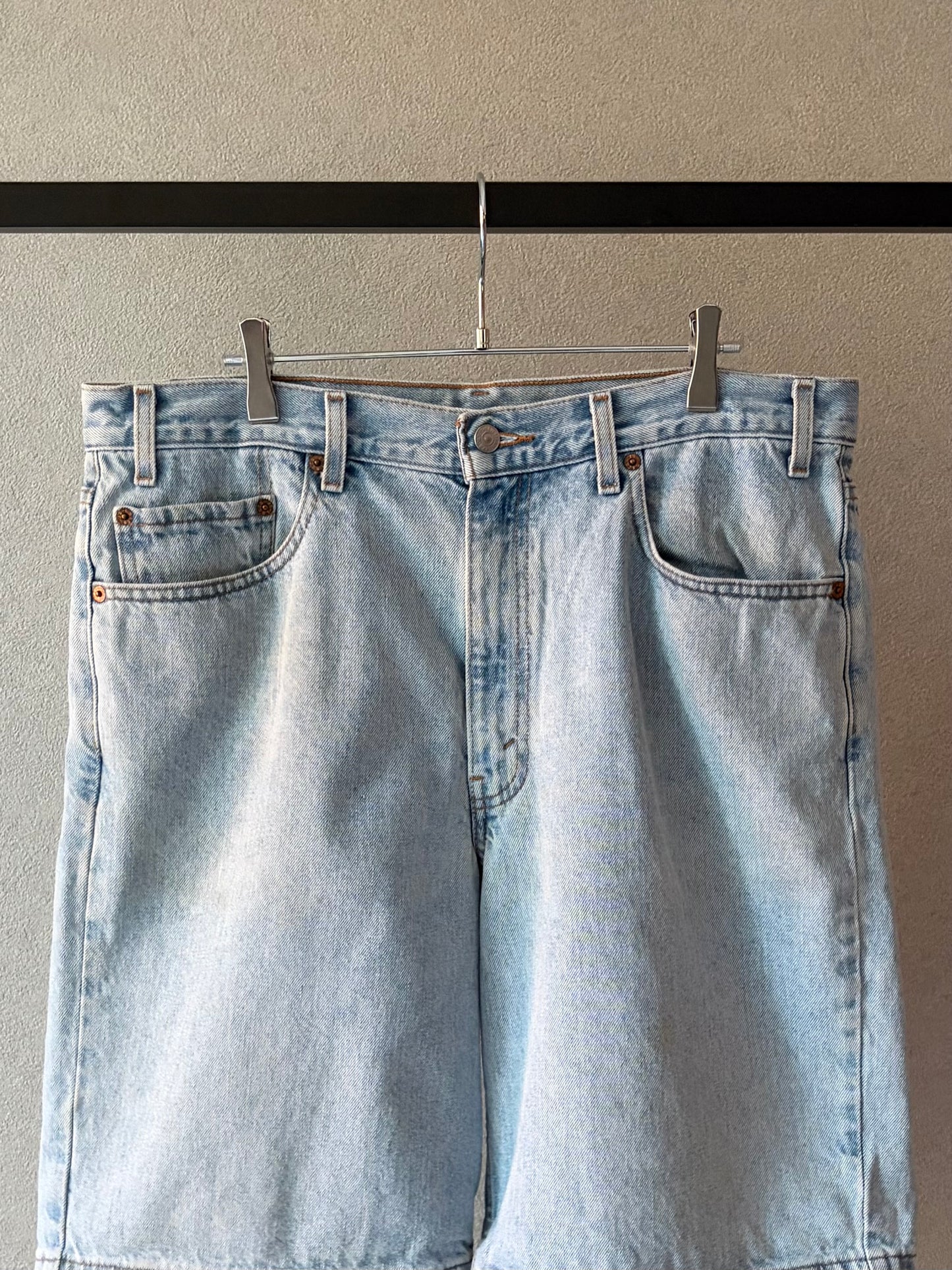 00's Levi’s 550 denim shorts "Made in MEXICO"