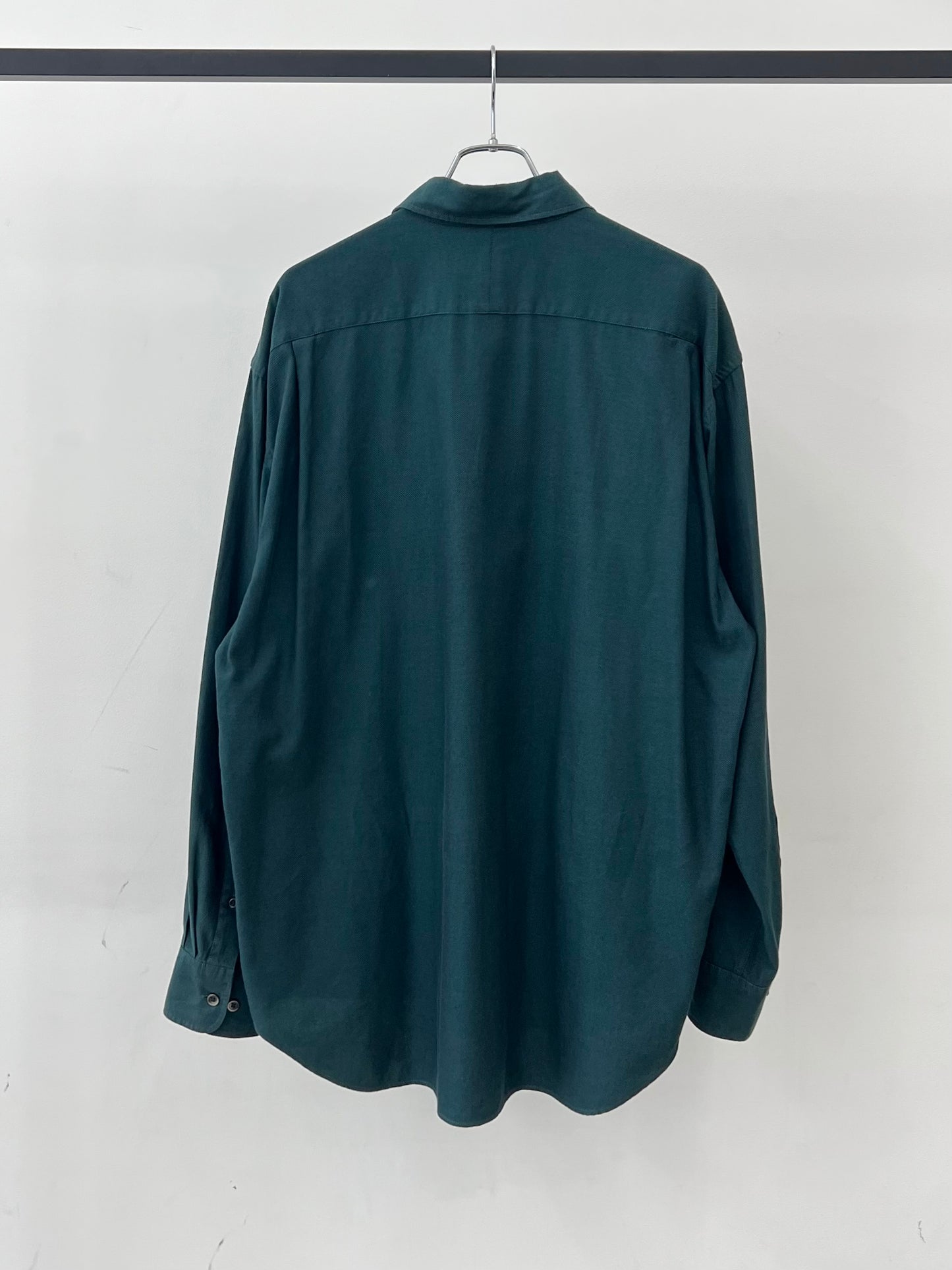 00's BANANA REPUBLIC shirt