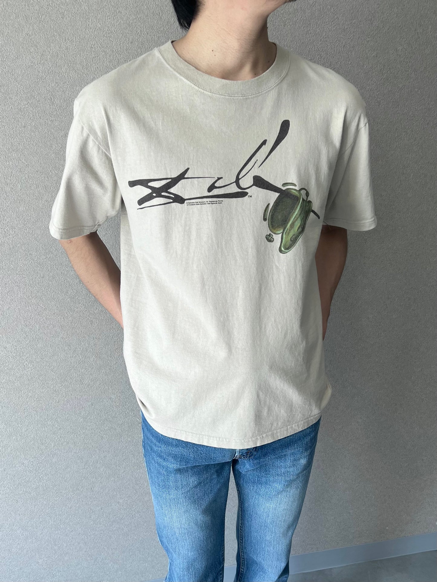 00's Salvador Dali art t-shirt