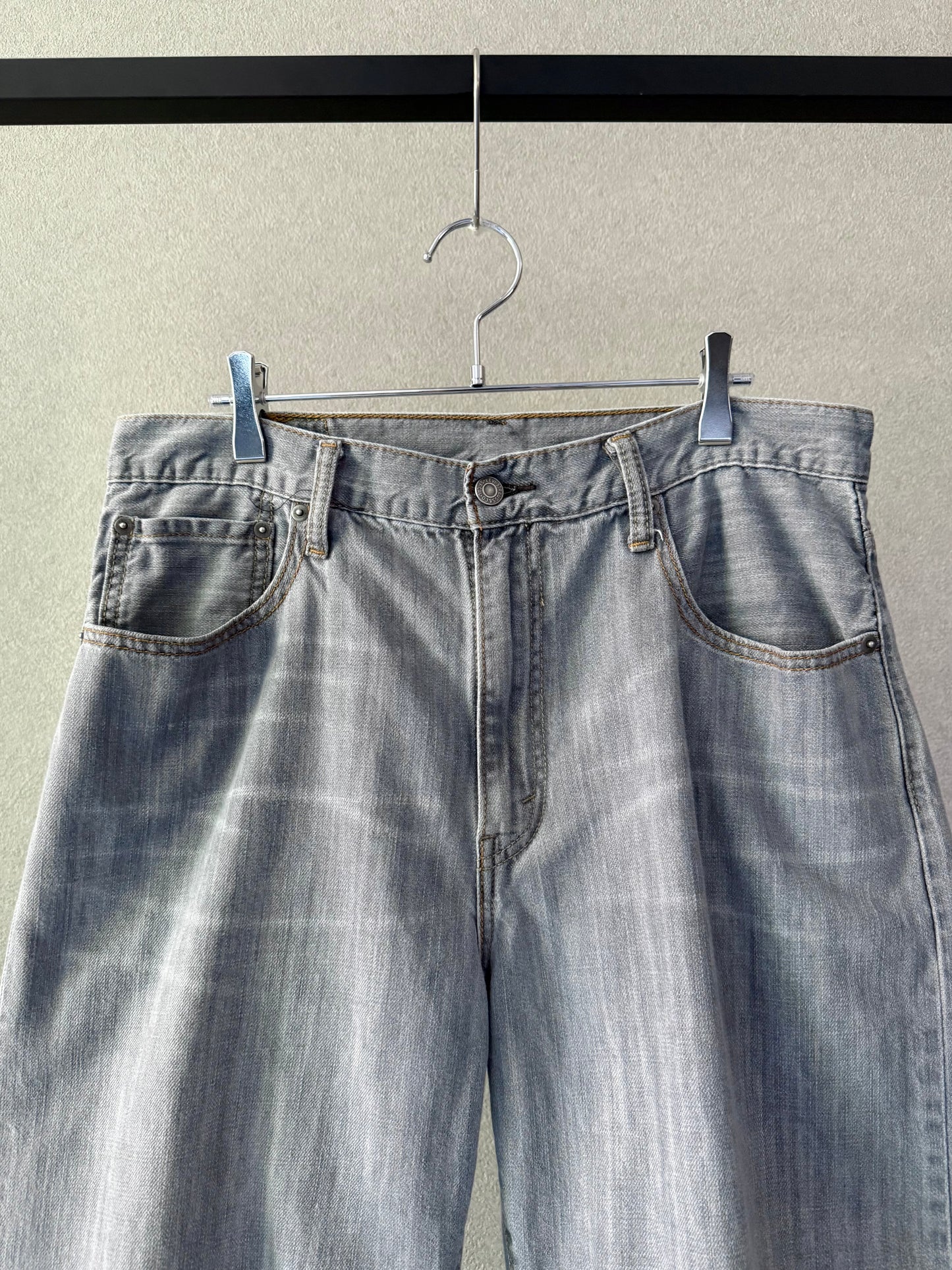 00's Levi's 569 denim shorts