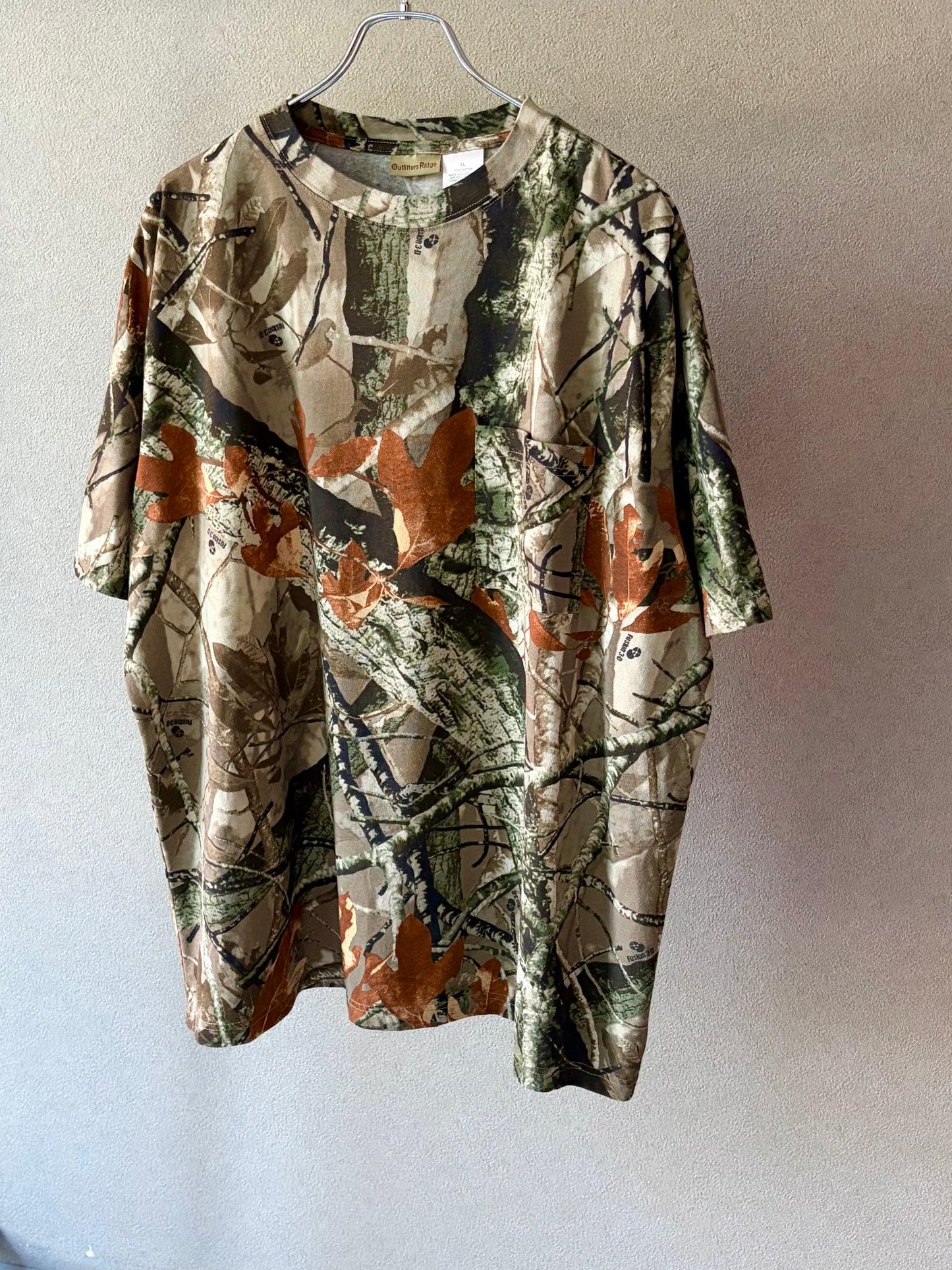 00's Outfitters Ridge real tree t-shirt