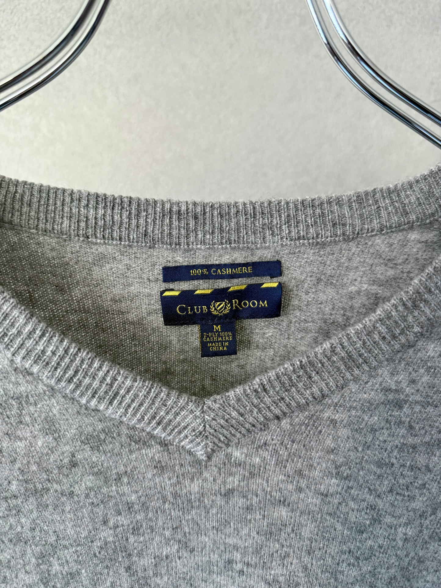 00's CLUB ROOM cashmere knit sweater