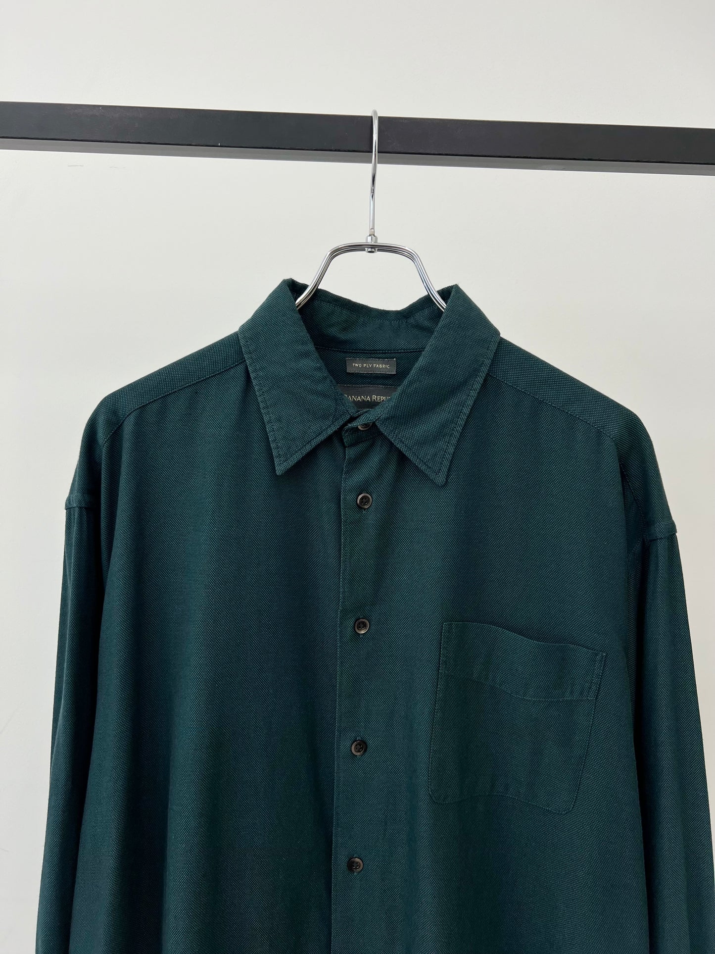 00's BANANA REPUBLIC shirt