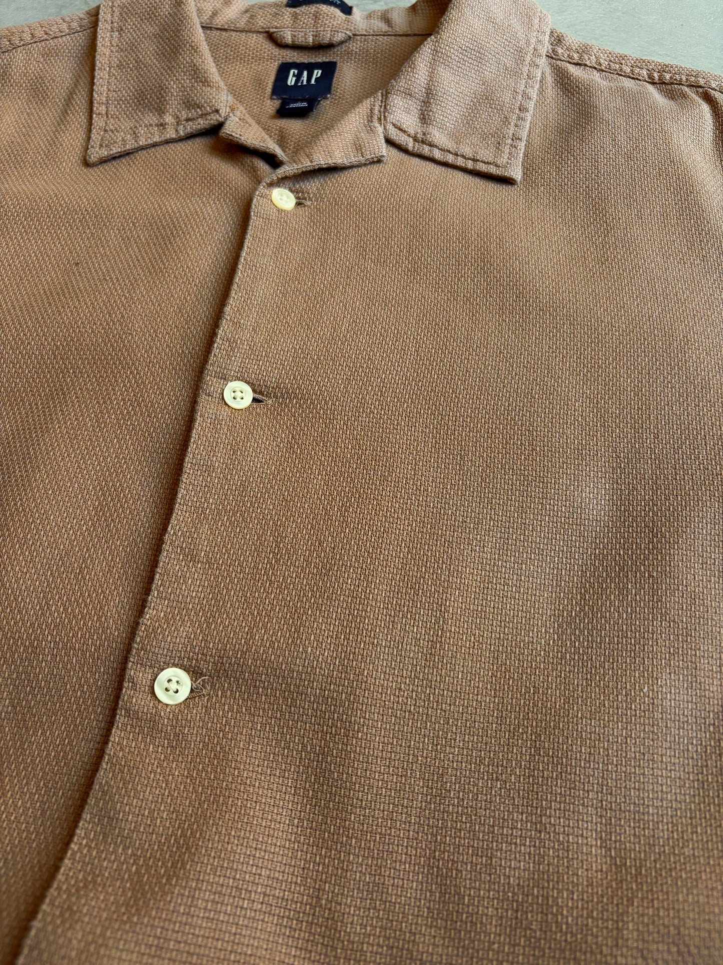 00's GAP open collar shirt