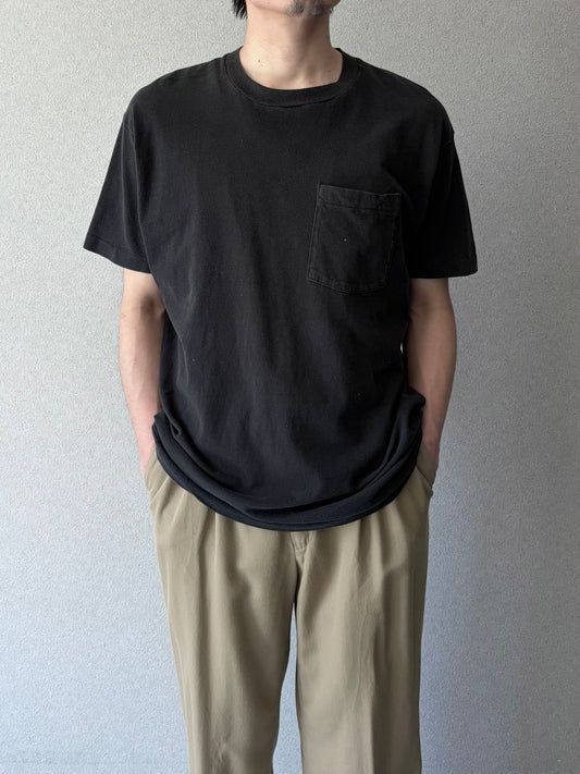 80's FRUIT OF THE LOOM pocket t-shirt "Made in USA"