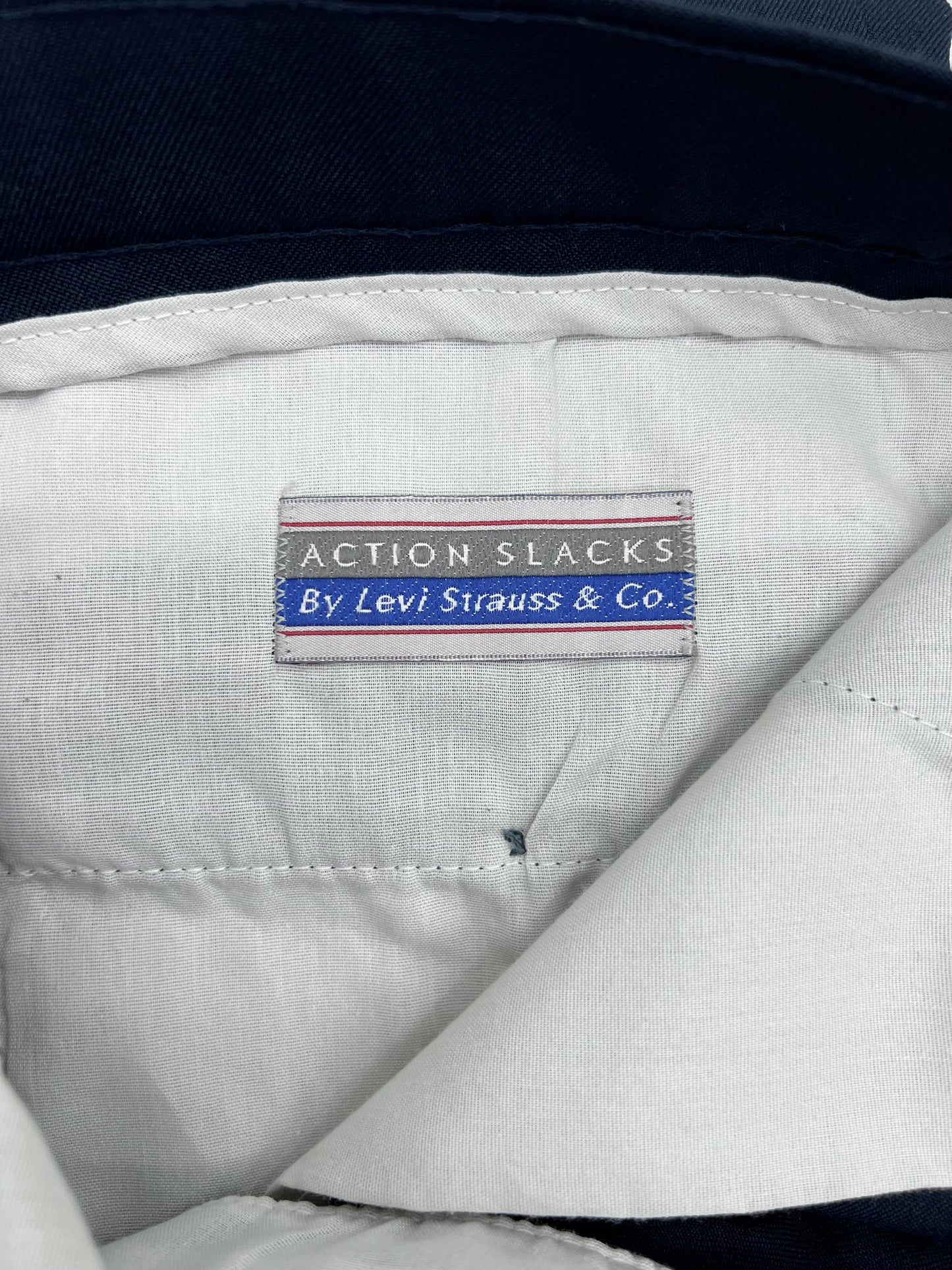90's Levi's action slacks