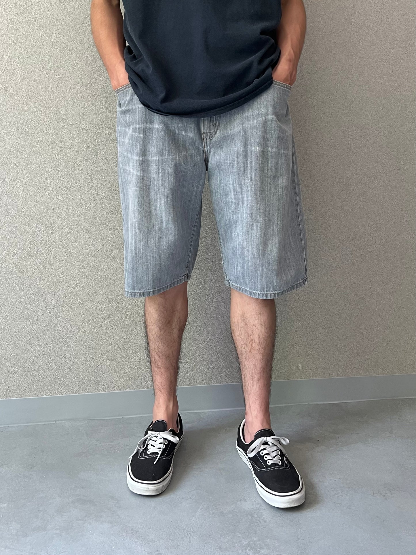 00's Levi's 569 denim shorts