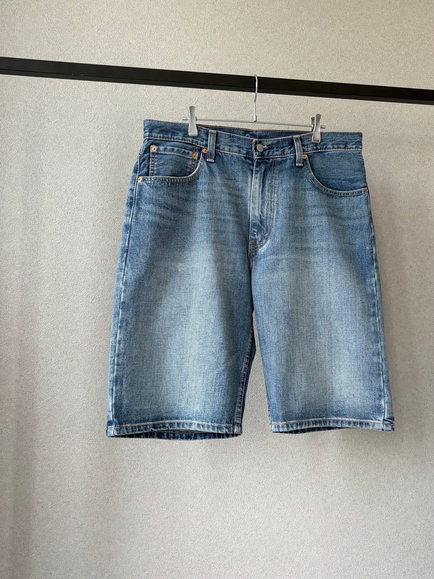 00's Levi's 569 denim shorts