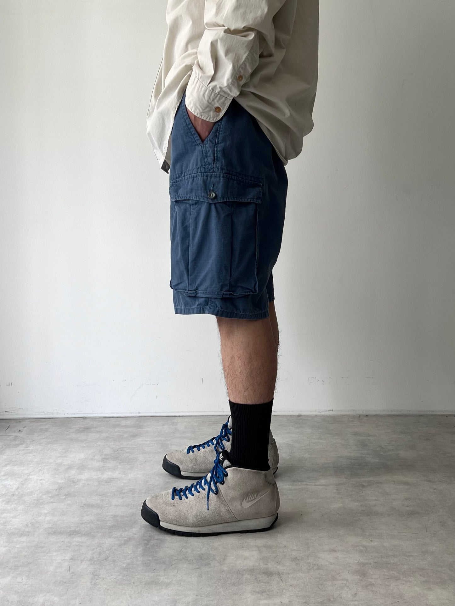 00's Levi's cargo pants