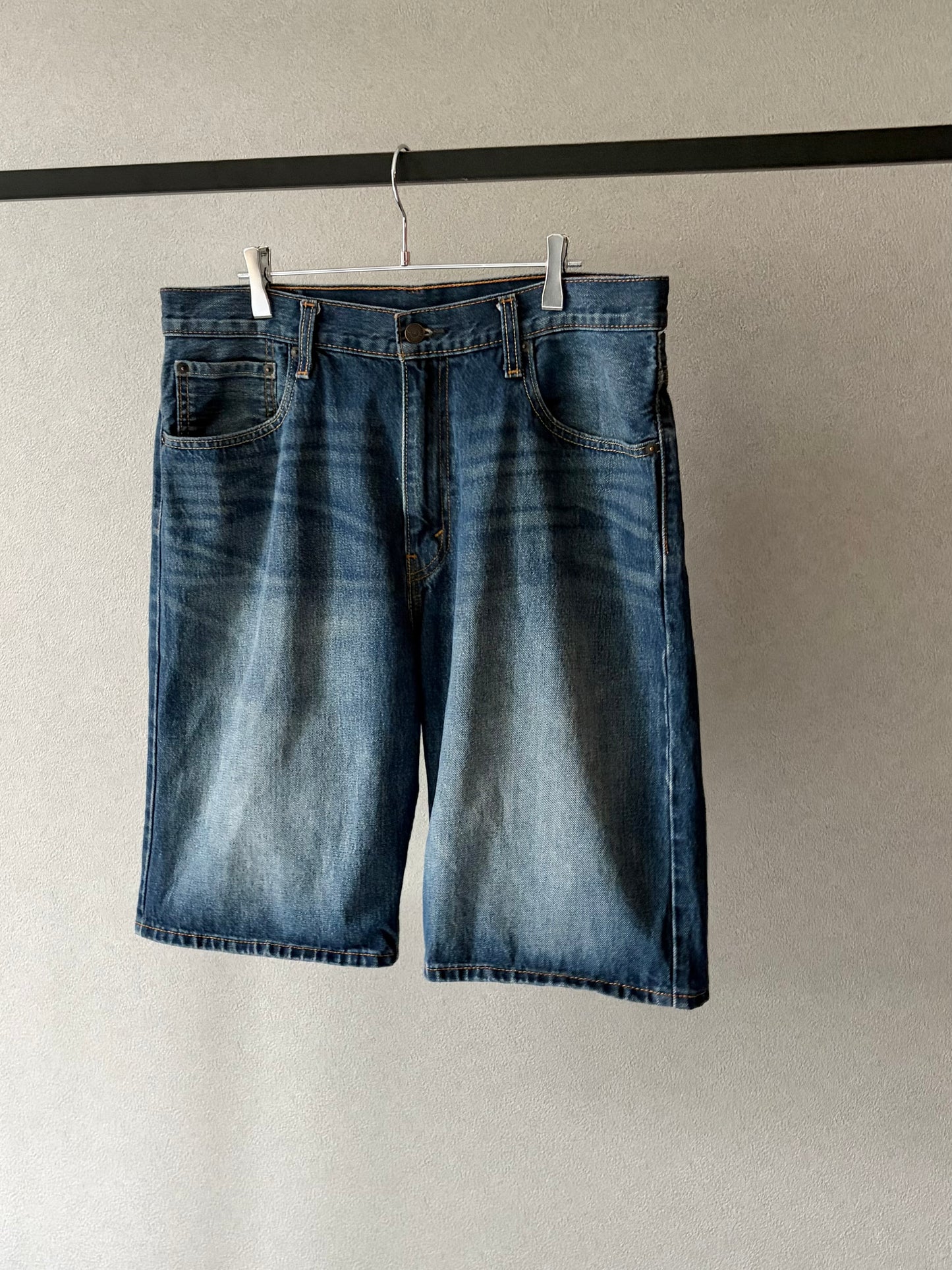 00's Levi's 569 denim shorts