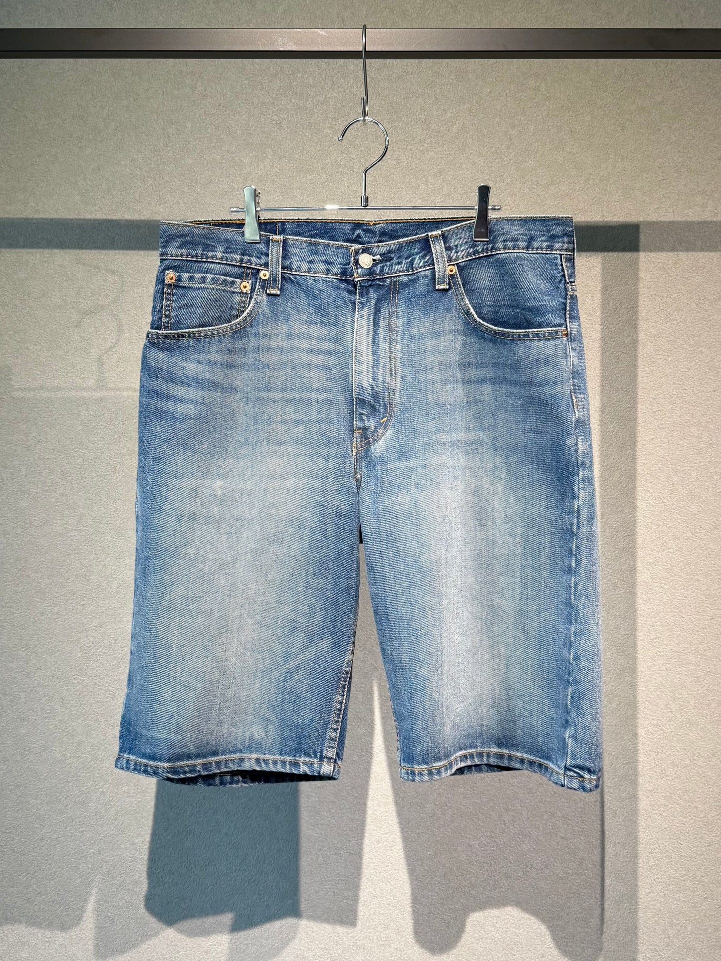 00's Levi's 569 denim shorts
