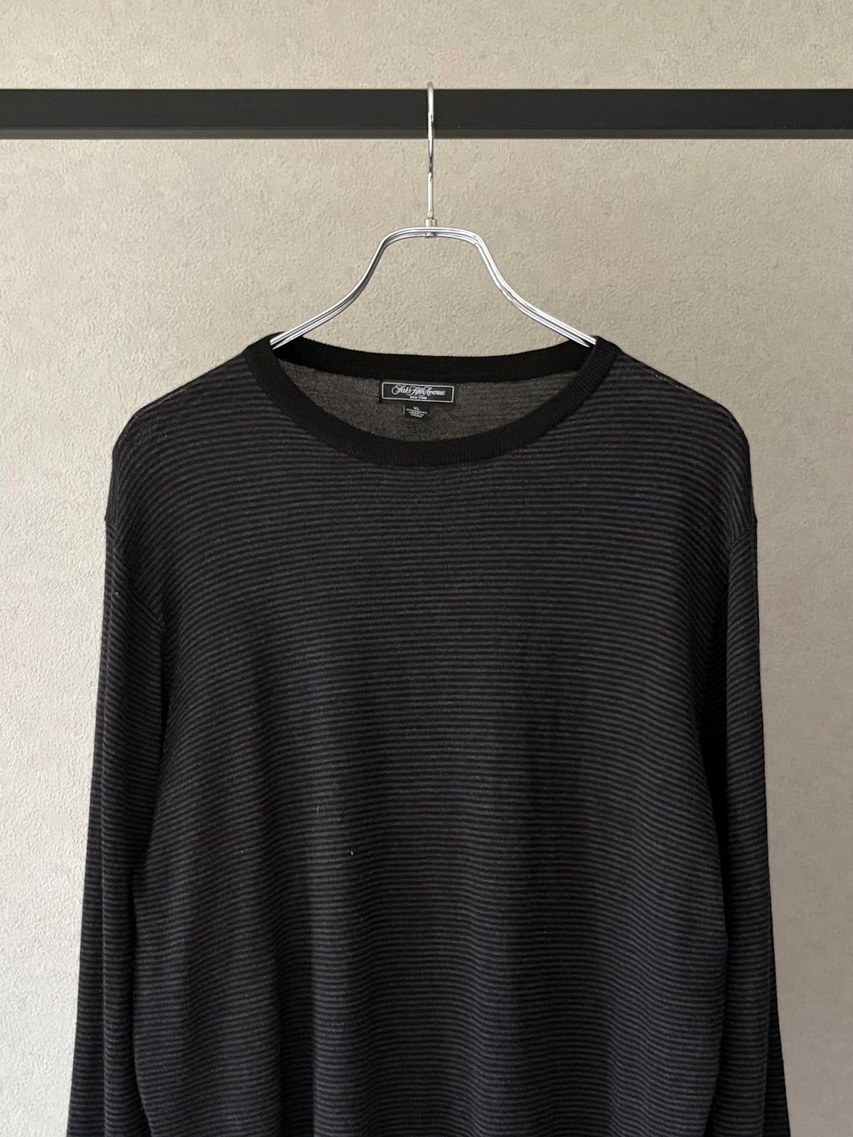 00's saks fifth avenue wool knit sweater