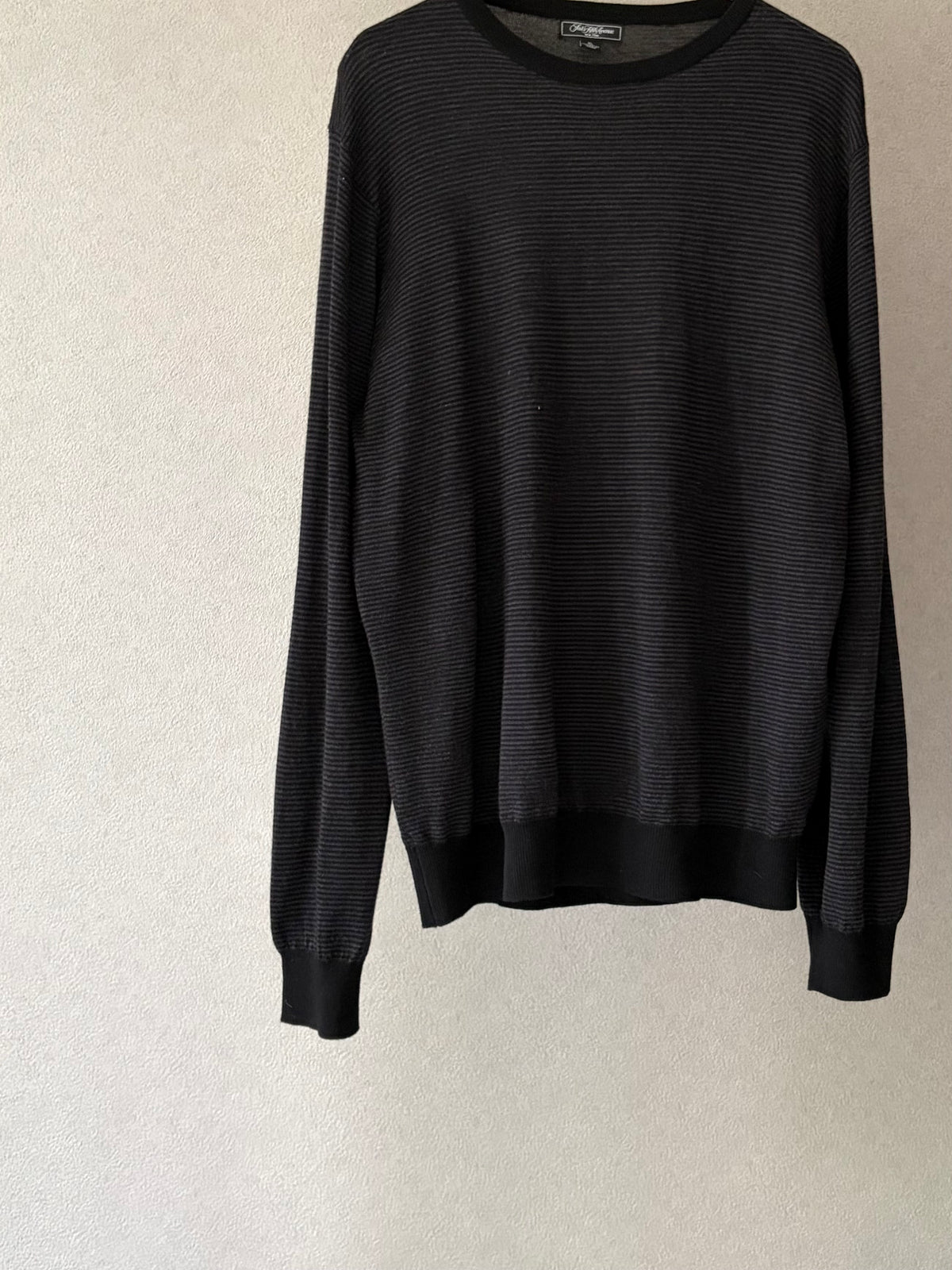 00's saks fifth avenue wool knit sweater