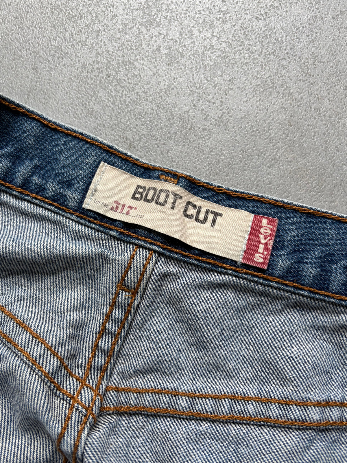 00's Levi's 517 denim pants